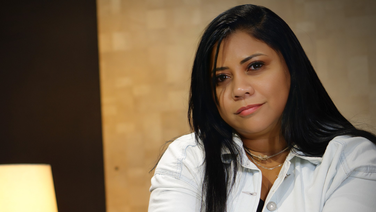 Rosianny Cruz Lança Canção Emocionante: “Amigo Fiel”