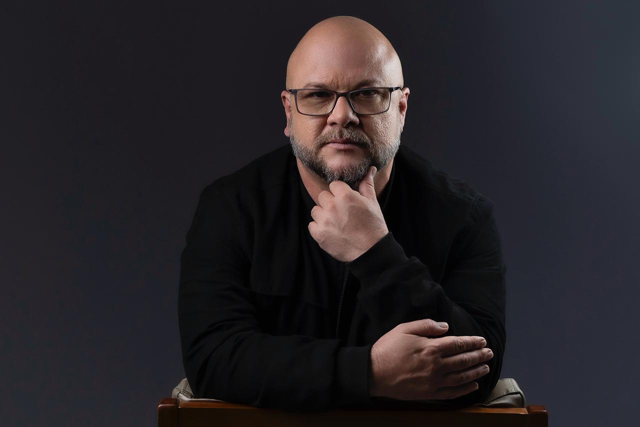 Ex-dependente químico, Cleberson Nogueira ensina mães sobre como tirar filhos das drogas